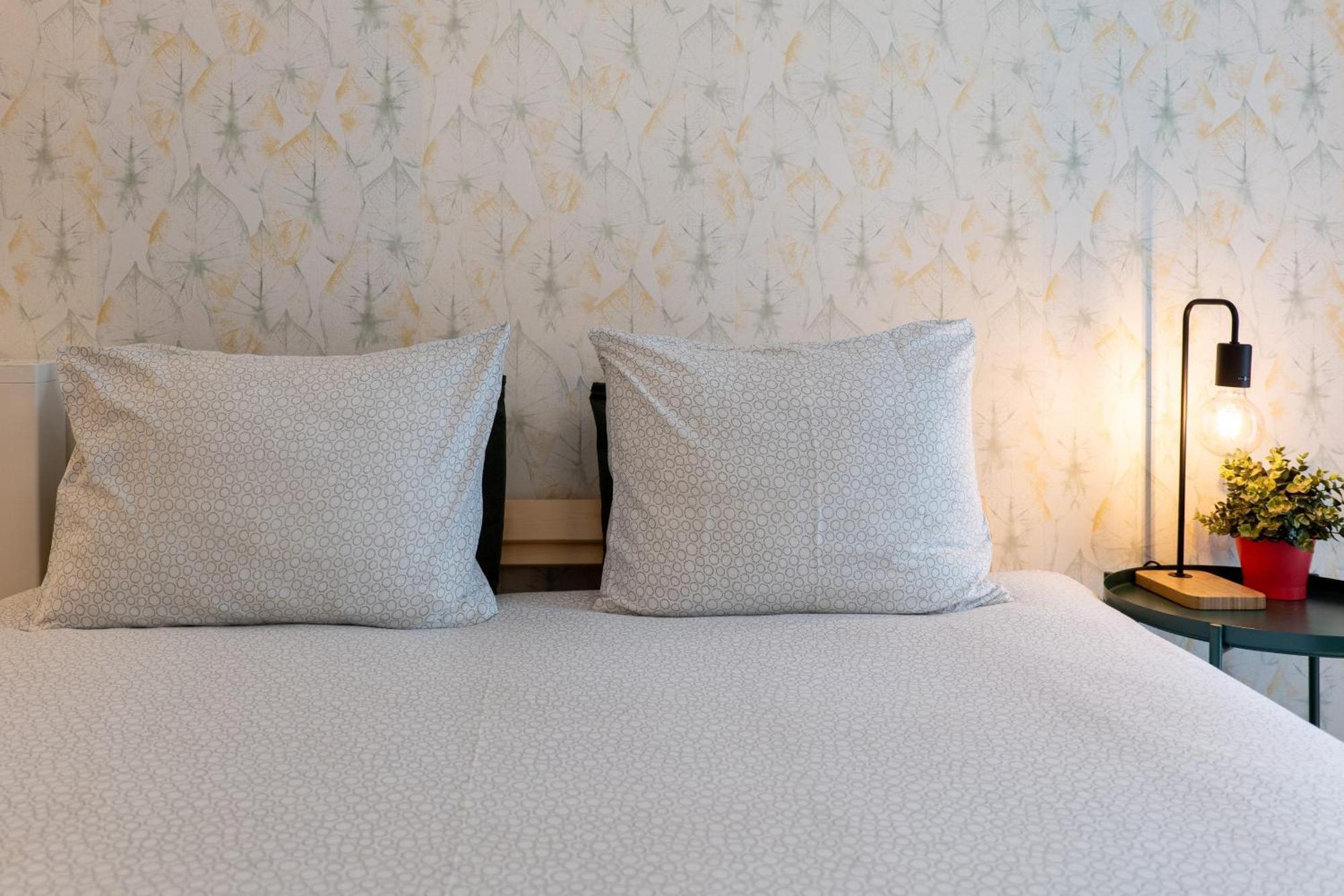 Renovated Feb25 Clerigos Cozy Balcony With Self Check In Apartment ปอร์โต ภายนอก รูปภาพ